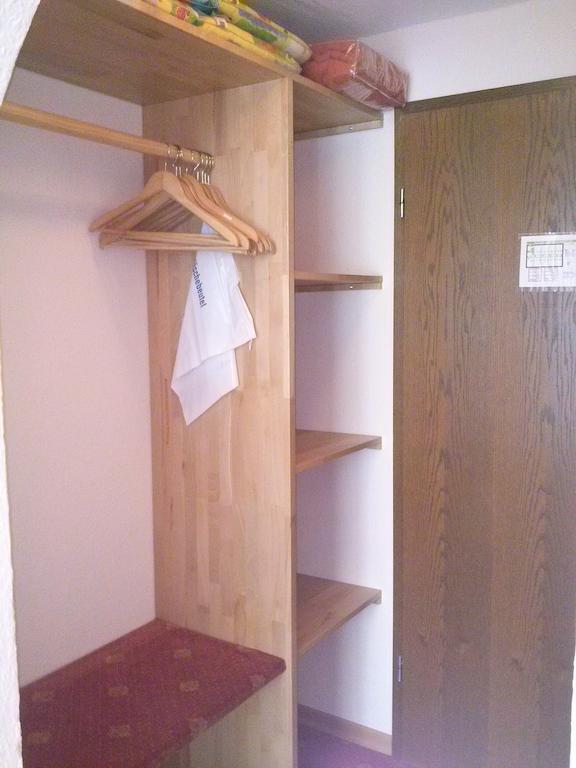 Hotel Garni Am Bowenberg Niederzissen Ruang foto
